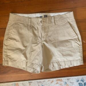 Khaki shorts 💓 3/$15 💓